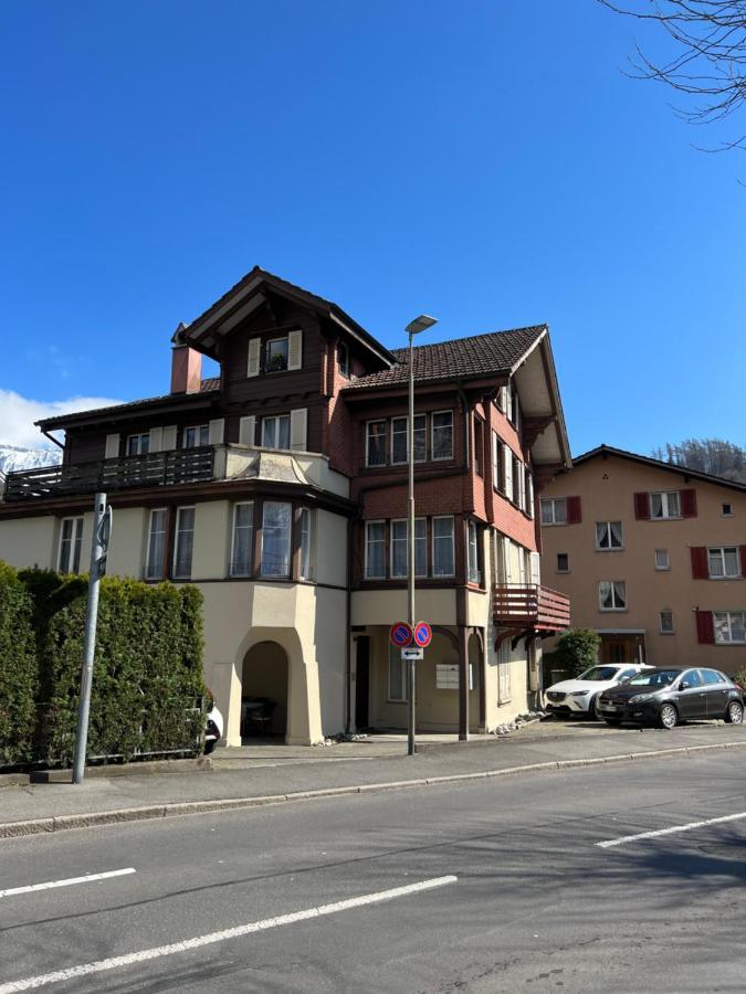 אינטרלאקן Apartament Rosy מראה חיצוני תמונה